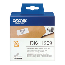 Rouleau d'étiquettes d'adresse Brother original – Noir sur blanc, 29 x 62 mm - DK-11209. Ces petites étiquettes d'adresse prédécoupées peuvent être utilisées pour les logos, les codes-barres, les badges visiteurs ou les informations relatives aux expéditions. QL-700, QL-1100, QL-600B, QL-800, QL-810W, QL-820NWB, QL-1110NWB, QL-820NWBVM, QL-1050, QL-1060N