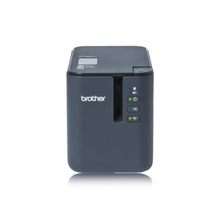 Étiqueteuse professionnelle Brother - PT-P900W L'étiqueteuse PT-P900W vous permet d'imprimer rapidement des étiquettes automatiquement à partir de votre ordinateur. Conçu pour répondre à vos attentes professionnelles, ce modèle est parfait pour vos travaux de traçabilité ou d’identification et conviendra à votre environnement de travail.